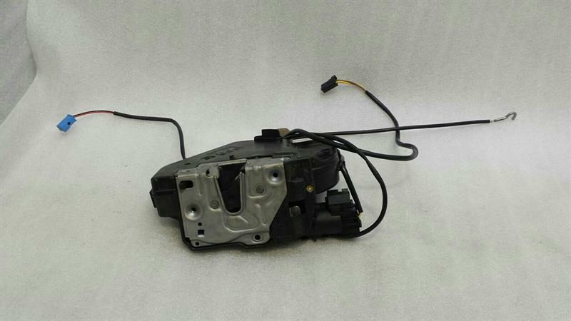 Mercedes CLS W219 RLH door lock A2197301135 door lock rear Li keyless GO