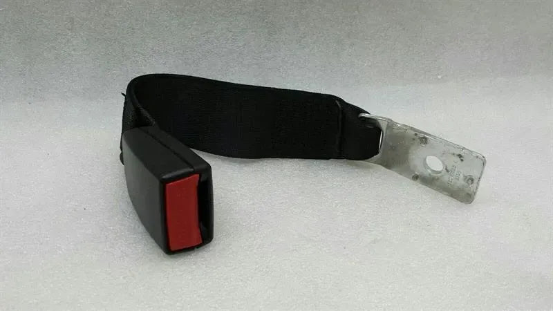 BMW 7 series E65 E66 belt buckle belt middle 7018249 center belt buckle