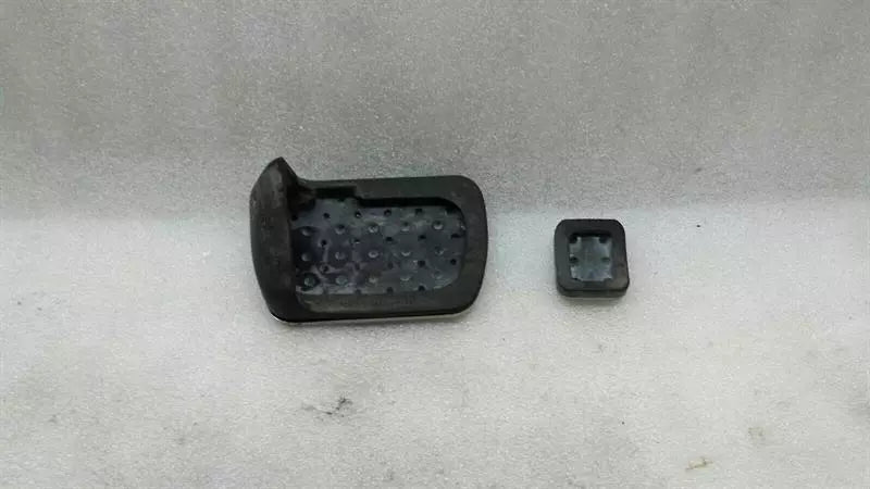 Mercedes SL R230 Brake Pedals A1702900182 Brake Pedal Trim AMG