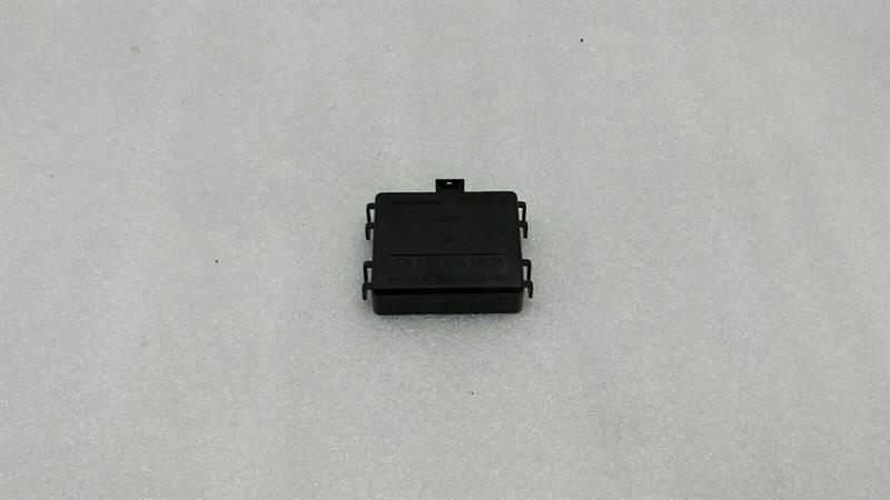 Mercedes SL R230 Rain Light Sensor A2308206826 Rain Light Sensor