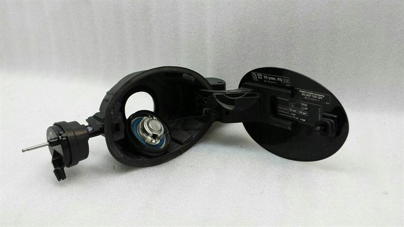 Mercedes SL R230 fuel filler cap A2306390042 fuel cap fuel flap