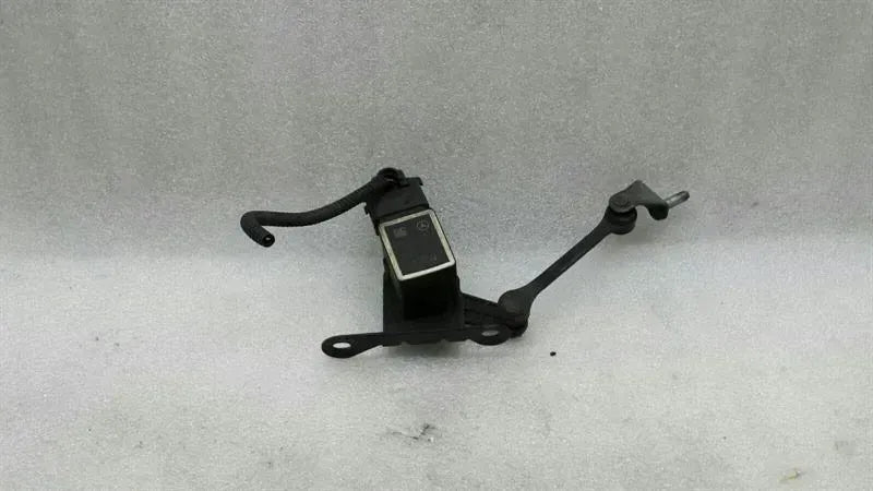 Mercedes SL R230 Xenon Level Sensor A0025428818 Level Sensor