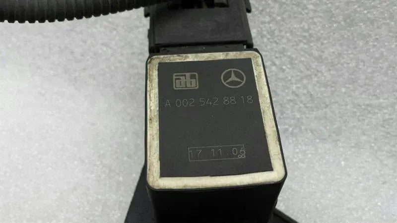 Mercedes SL R230 Xenon Level Sensor A0025428818 Level Sensor