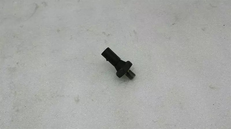 Bentley Continental GT oil pressure sensor 06A919081E oil pressure switch