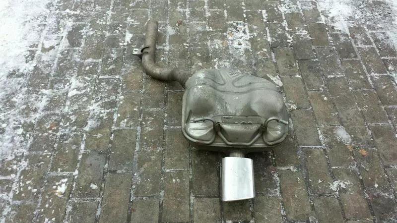 Mercedes GLK X204 Right Exhaust Silencer A2044907235 Exhaust Muffler