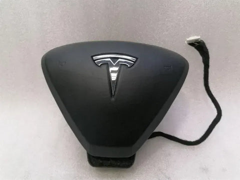 Tesla Model S 70 steering wheel module 1022506-01-F steering wheel module