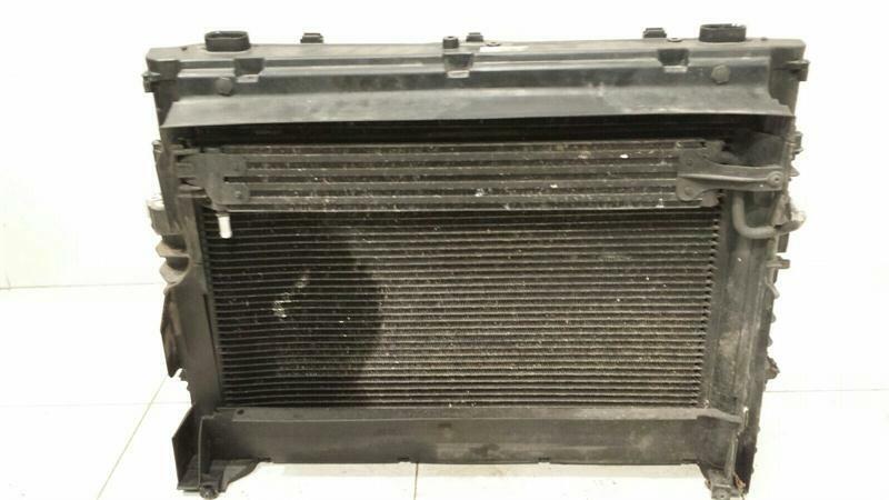BMW 5 Series E60 M5 M6 E63 Radiator Pack 17112282732 Radiator Package