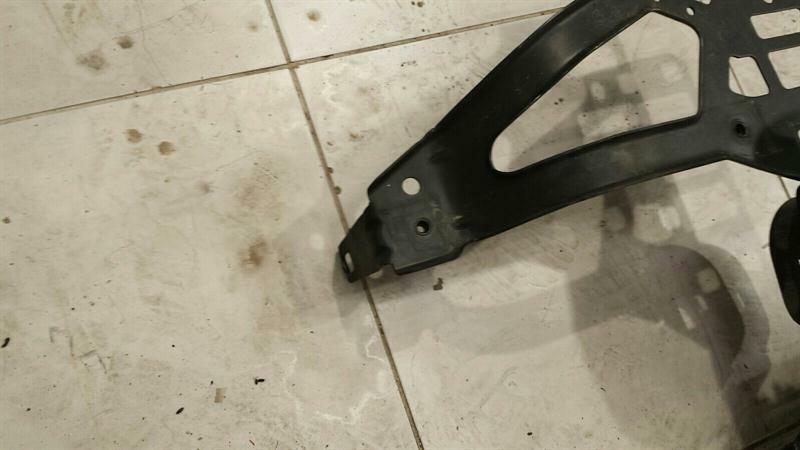 BMW 5 Series E60 E61 front panel 51647033741 locksmith front mask