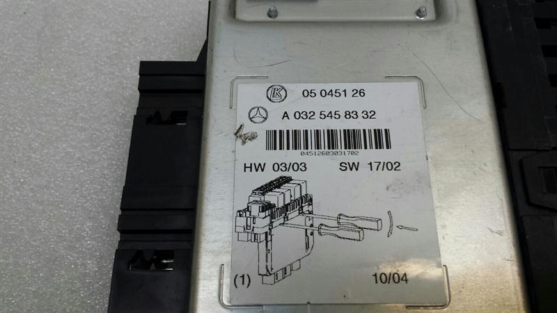 Mercedes CL W215 Fuse Box A0325458332 Fuse Box