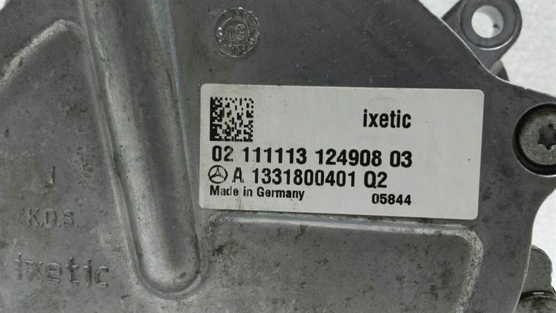 Mercedes A45 AMG W176 vacuum pump A1331800401 vacuum pump M133