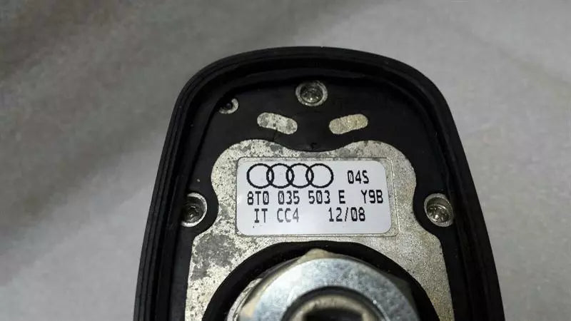 Audi S5 8T Roof Antenna 8T0035503E Antenna Shark