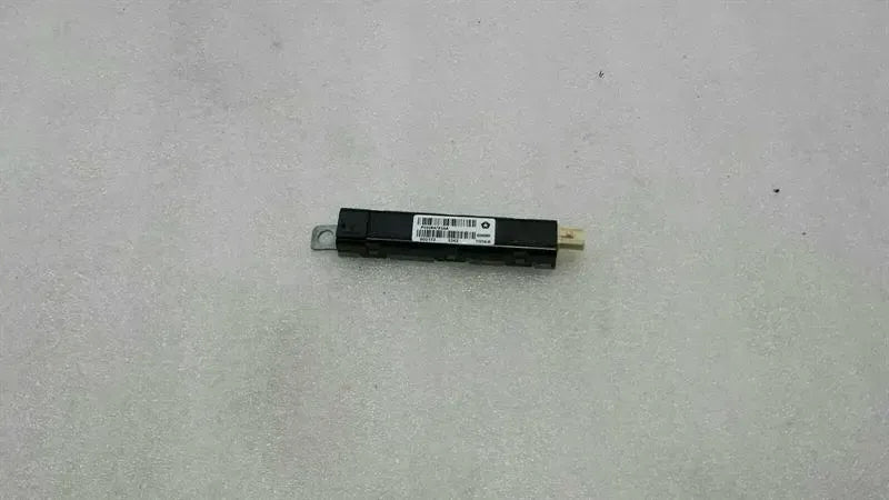 CHRYSLER 300C Aerial / Antenna P05064783AA Antenna