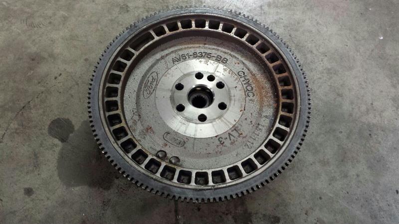 Ford Focus 1.6 16V Flywheel + Clutch AV61-6375-BB Clutch Set Flywheel