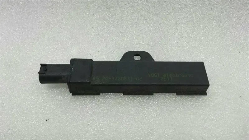 BMW 5 Series F10 Antenna 9220831 Keyless Go Antenna