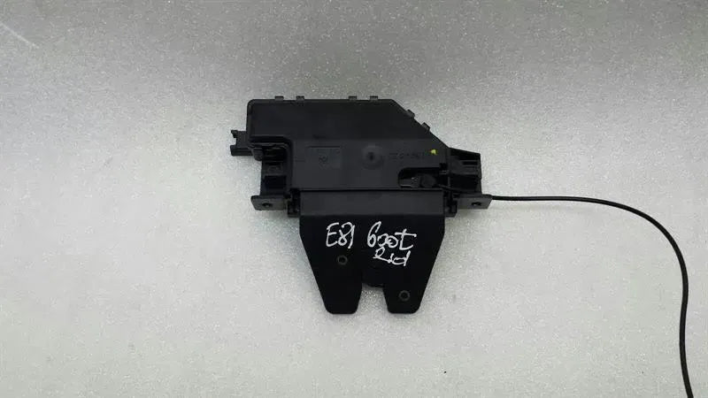 BMW 1 series E81 E90 E82 boat lock 7840617 tailgate lock