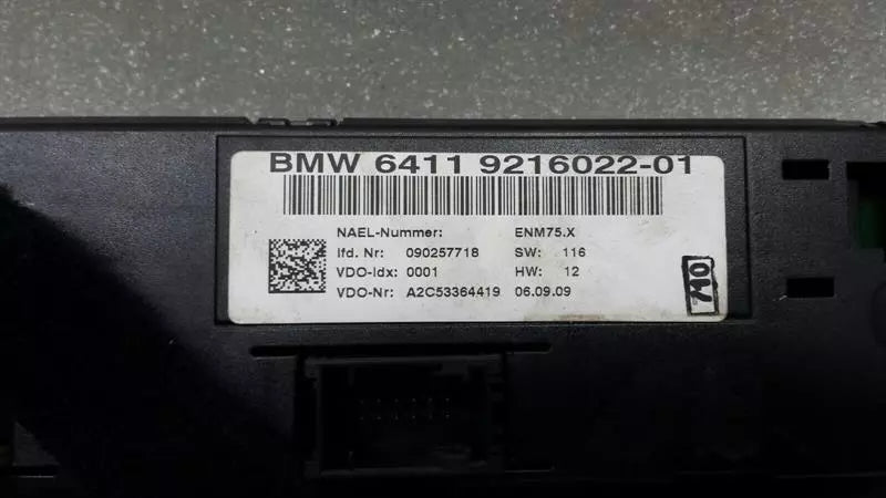 2010 BMW 1 Series E87 E81 Car Climate Control Control Unit Climate Change 9216022