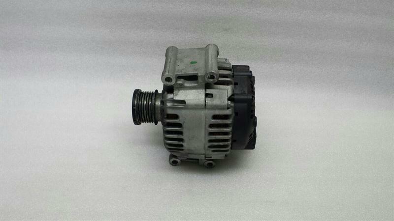 Mercedes E Class W212 W204 Alternator A0141541102 Alternator 150A M651