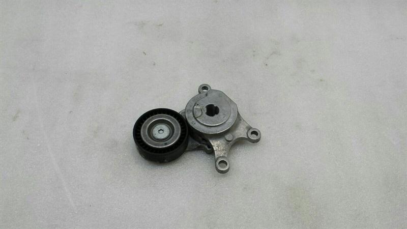 Mercedes CLA W117 Tensioner Arm V-ribbed Belt A2702000370 Tensioner Pulley M270