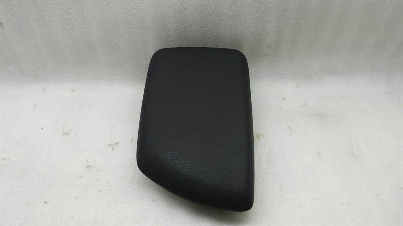 BMW 1 Series F20 RHD armrest 51169230138 right handlebar