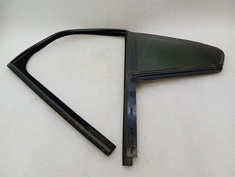 Jaguar i-PACE X590 EV400 Left Rear Glass T4K9933 Door Window 1/4 Rear Left