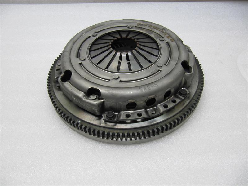 VW Lupo 1.2 2012 Flywheel + Clutch 04C105269B 03D141031D 03D141025D ZMS flywheel