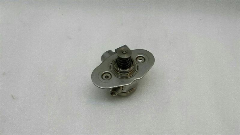BMW Z4 E89 Fuel Pump Mechanical 13517584461 Fuel Pump