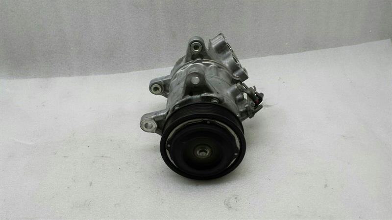 BMW 1 Series F21 F20 Air Conditioning Compressor 9299328 A/C Compressor B37D15A