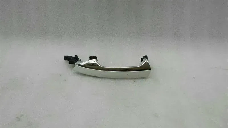 Mercedes E Class W212 RLH Door Handle A2047600520 Door Handle Rear LI Keyless Go