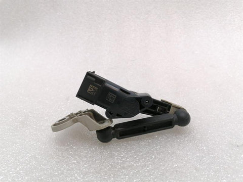 BMW iX i20 40 Sensor 6895466 LEVEL LEVEL