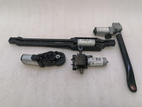 TESLA MODEL 3 STANDARD RANGE 1557237-00-A RH SEAT ENGINE SEAT MOTORS
