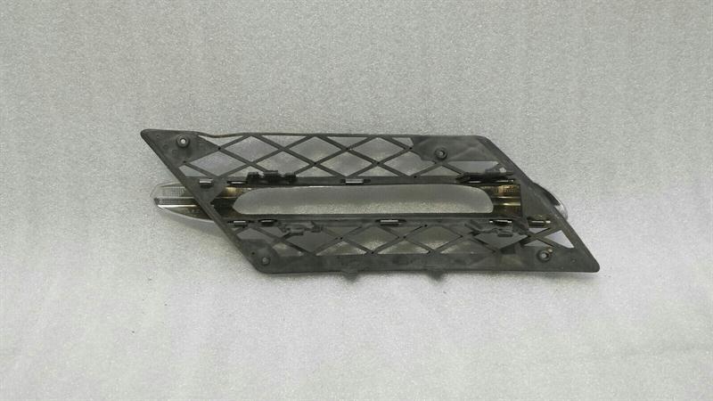 Mercedes SL R231 front right grille A2318851223 grille front right
