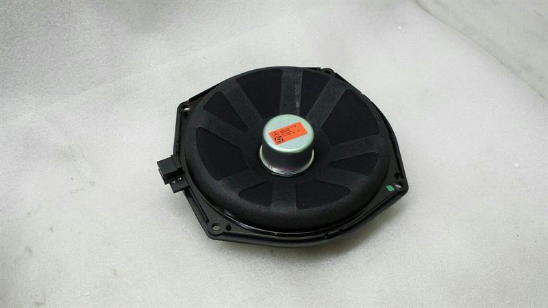 Mercedes SL R231 Speaker Set A2318201302 Speaker Set Logic7 L7