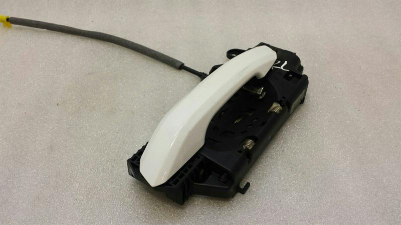 Audi A4 8W Rear Left Door Handle 8W01837811A Door Handle Rear Left