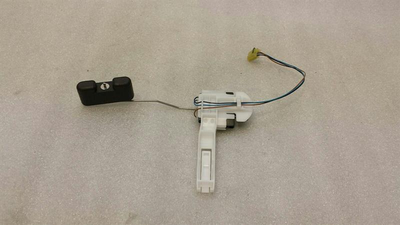 Audi A4 8W fuel level sensor 8W0919673C level sensor