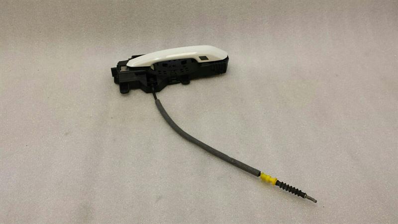 Audi A4 8W Rear Left Door Handle 8W01837811A Door Handle Rear Left