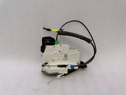 Porsche Taycan 9J Door Lock 4N0839016B Door Lock REAR RIGHT REAR RIGHT