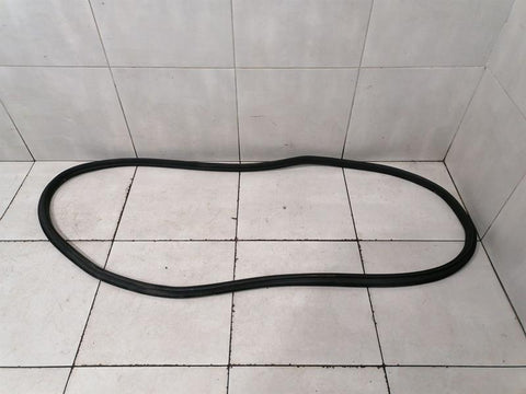 Porsche Taycan 9J Door Seal 9J0827705 Door Seals TAILGATE BOOT LID
