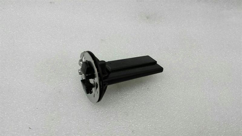 Mercedes E Class W212 W207 Antenna A2048205575 Rear Antenna Amplifier