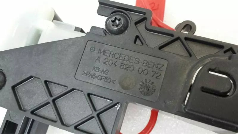 Mercedes E Class W212 Fuel Cap Actuator A2048200072 Actuator Fuel Filler Cap