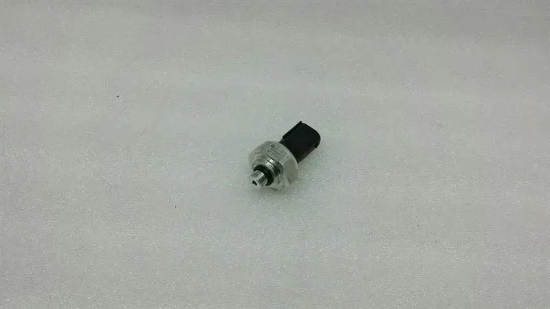 Mercedes E Class W211 AC pressure sensor A2110000283 climate sensor