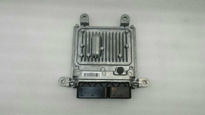 Mercedes E Class W212 OM651 Engine ECU A6519000503 Engine Control Unit