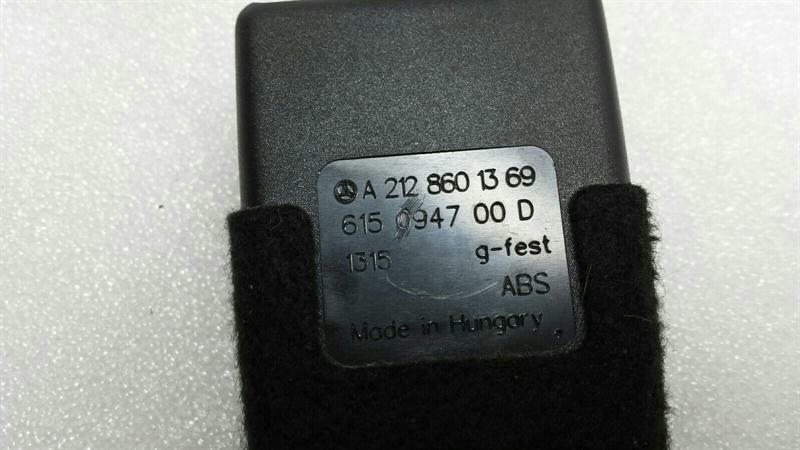 Mercedes E Class W212 belt buckle belt A2128601369 belt buckle