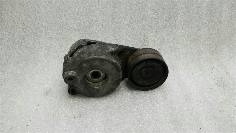 Mercedes CLS W219 A6422001370 Pulley OM642 V6 belt tensioner