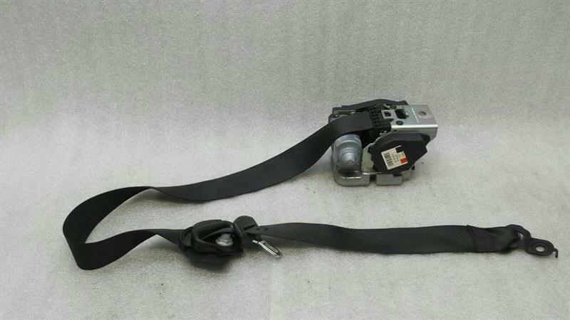 Mercedes CLS W219 front seat belt A2118604386 seat belt belt front