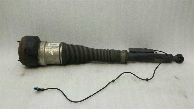 Mercedes S-Class W221 Airmatic Absorber A2213205513 Rear Shock Absorber 4Matic