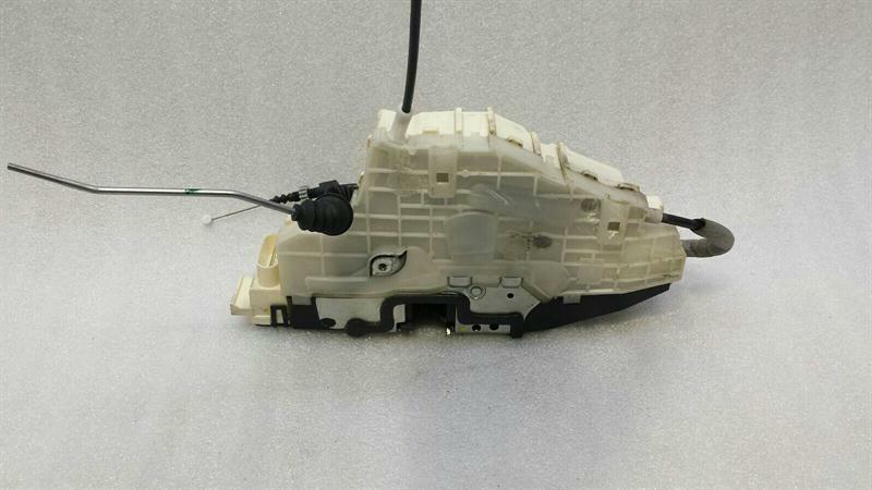 Mercedes S-Class W221 rear left door lock A2217301535 door lock HL keyless go