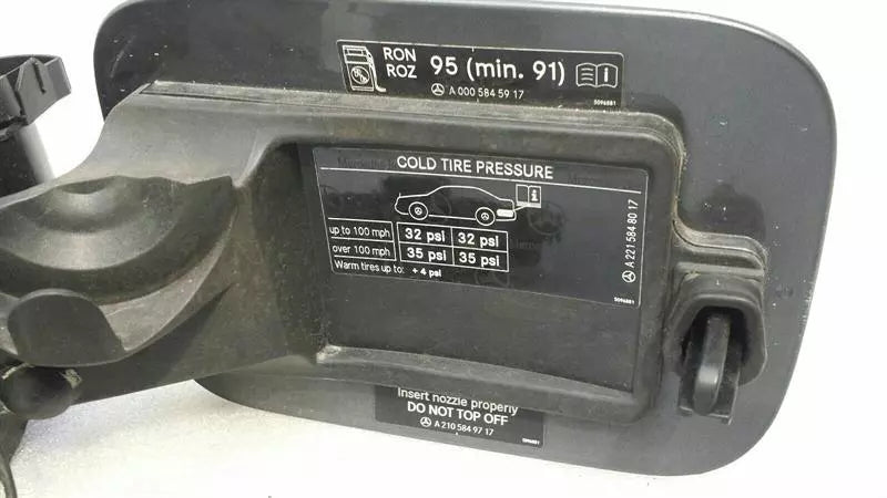 Mercedes S-class W221 fuel filler cap A2216300067 fuel cap fuel flap flap