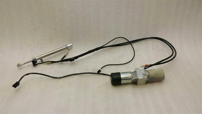 Mercedes W221 boot lid hydraulic pump A2218000148 tailgate hydraulic pump