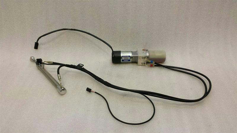 Mercedes W221 boot lid hydraulic pump A2218000148 tailgate hydraulic pump