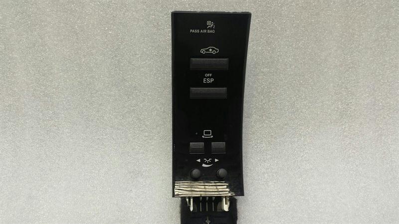 Mercedes S-Class W221 Switch A2218201810 Switch Switch Block